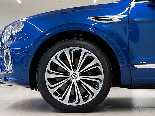 5:Bentley Bentayga V8, SUV, Moroccan Blue, Bentley Dubai