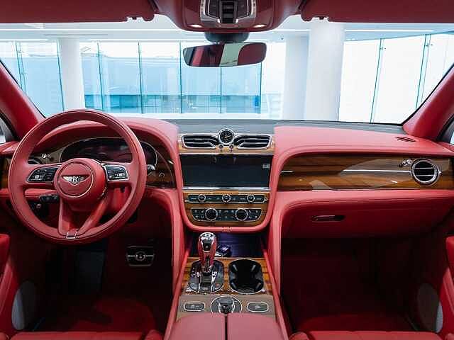 3:Bentley Bentayga V8, SUV, Moroccan Blue, Bentley Dubai