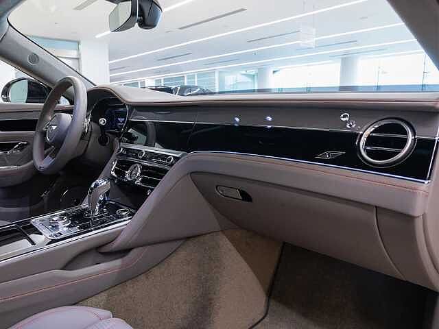 1:Bentley Flying Spur S V8, Saloon, Cambrian Grey, Bentley Dubai